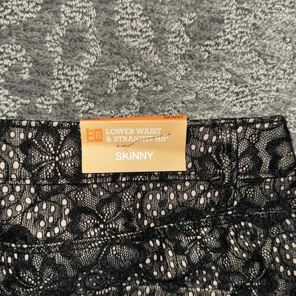 •Xhiliration black lace jean• - Picture 4 of 7